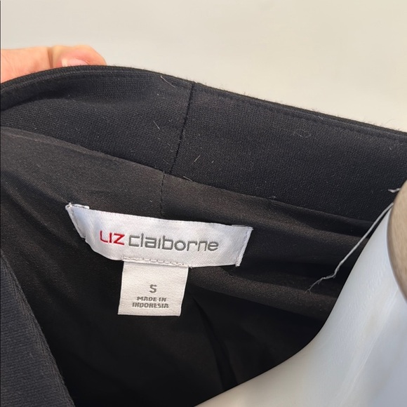 Liz Claiborne Small Black Office Blazer Tailored Fit Classic Design - Picture 3 of 8